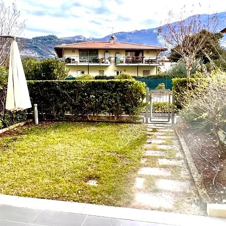 Garden Thermae Torbole Sul Garda Exterior foto