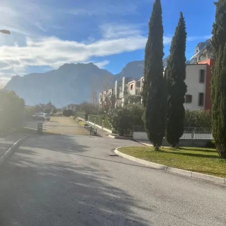 Garden Thermae Torbole Sul Garda Exterior foto