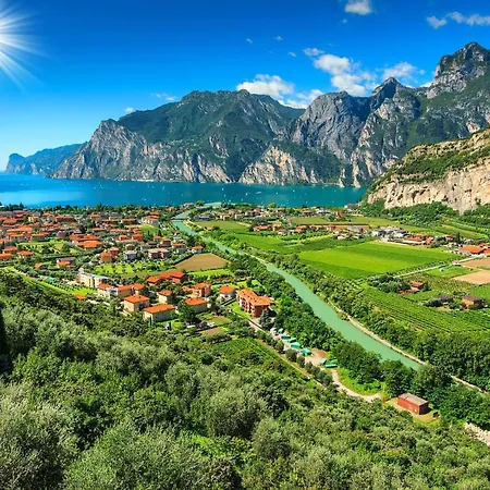 Garden Thermae Torbole Sul Garda Exterior foto